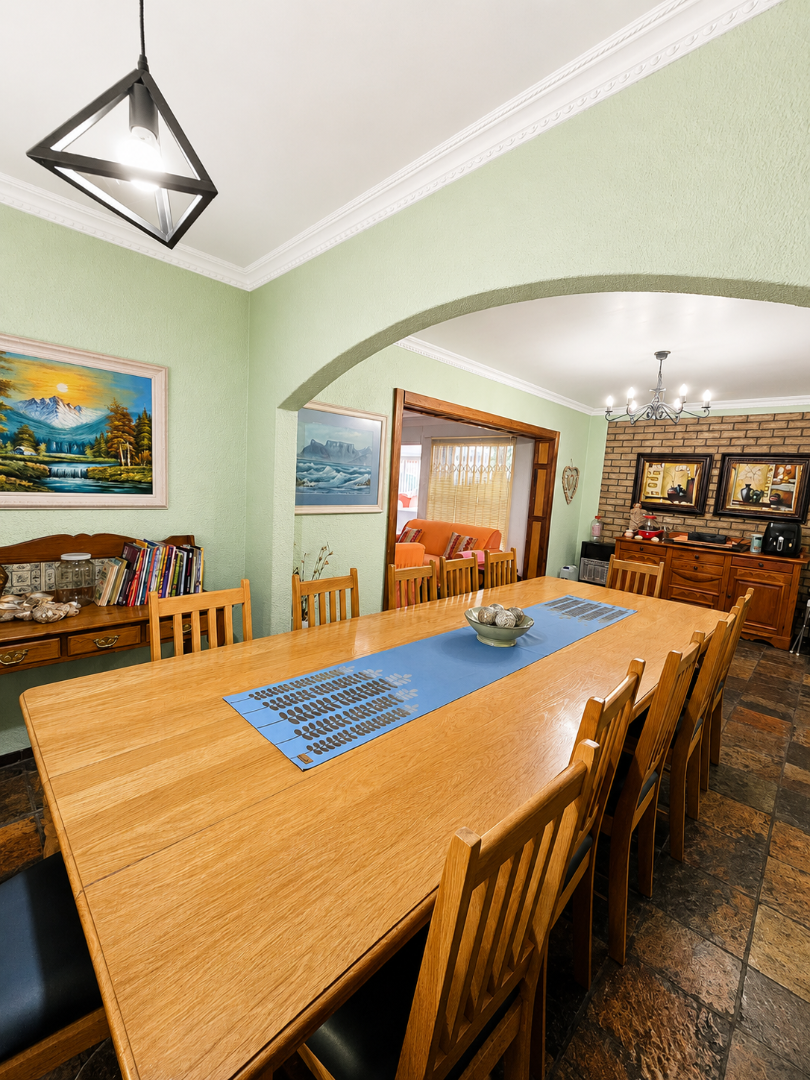 4 Bedroom Property for Sale in Wilkoppies North West